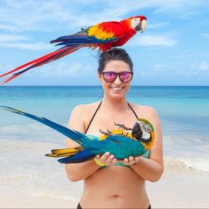 Meet your Posher, Ashley